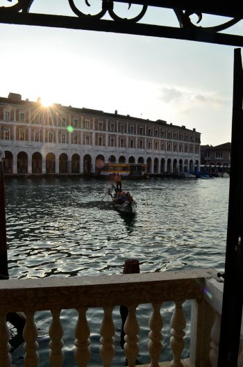 Balcony onto Grand Canal