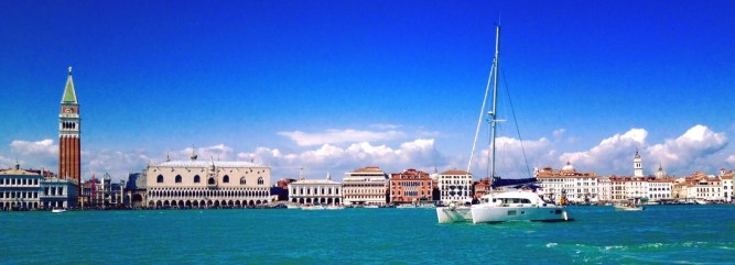 Venice, Italy - Photo by Davide Venier