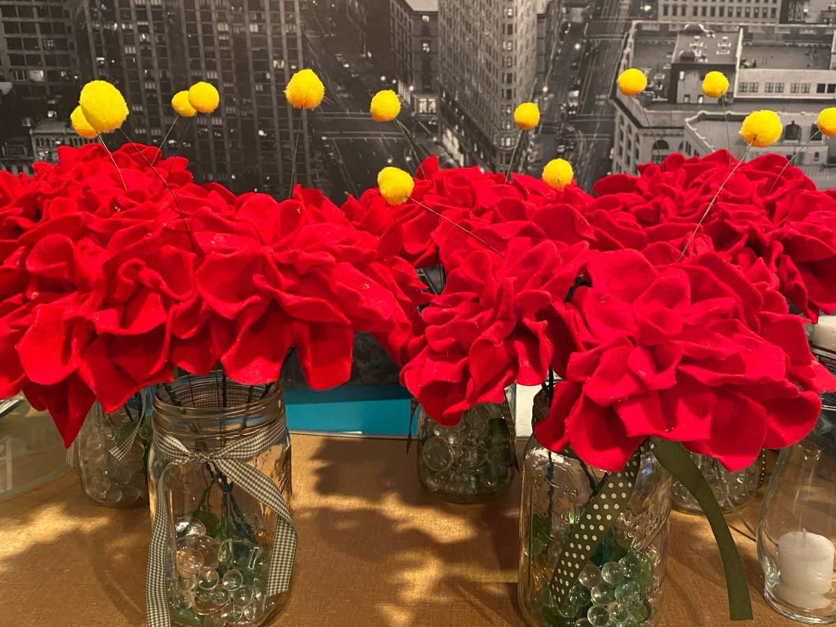 Finishing the centerpieces